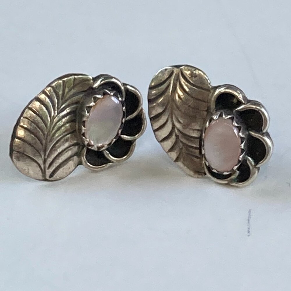 Sweet little vintage silver and mother of pearl post earrings